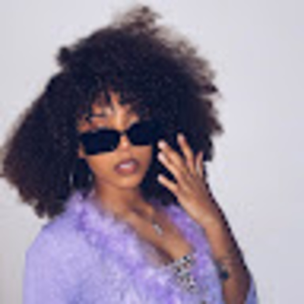 Meet your Posher, G. symone